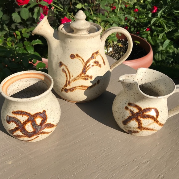 Unique! Vintage tea pot with creamer and sugar pot - Picture 2 of 11